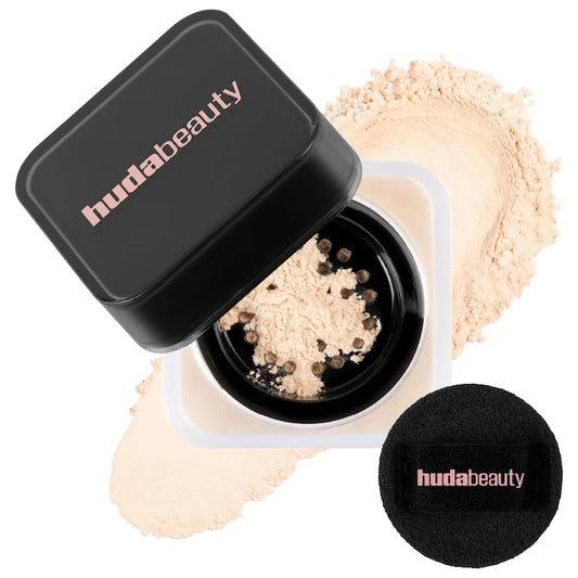 HUDA BEAUTY Easy Bake Blurring Loose Baking & Setting Powder Pound Cake
